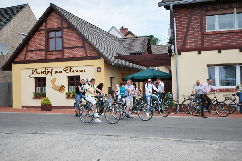 Gasthof Zum Slawen Vetschau Zewnętrze zdjęcie