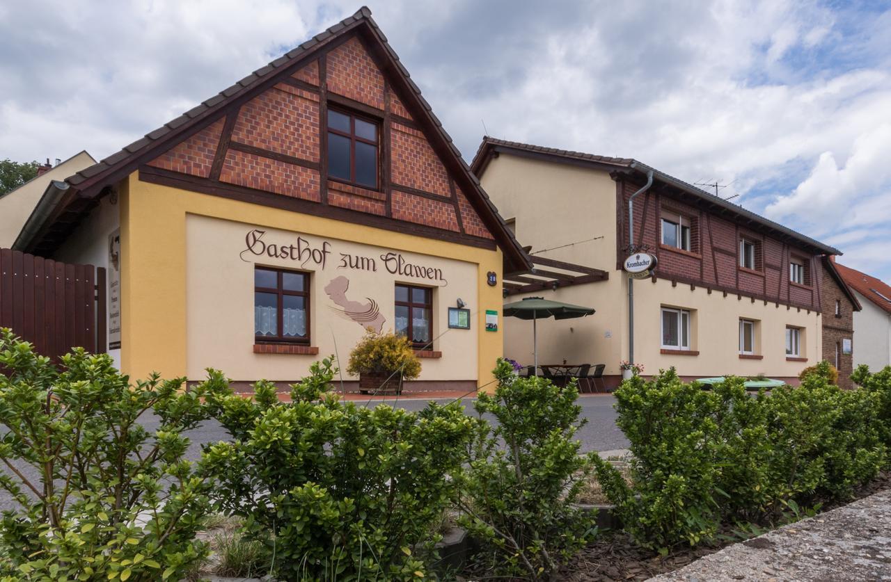 Hotel Gasthof Zum Slawen Vetschau Zewnętrze zdjęcie